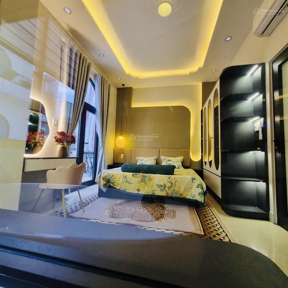 Nhà 3 tầng kiệt otok408/.. tôn đức thắng .
 diện tích 60m2 ngang 8m ( oto ngủ trong nhà )