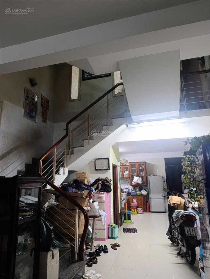 Nhà 3 tầng đường lê thanh nghị , sát chợ hoà cường . hải châu
 dt 118m2 ngang 5m