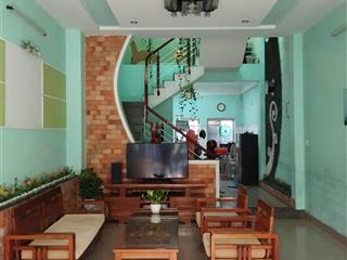 Nhà 3 tầng đường 7m5 lý triện . thanh khê  dt 81m2 ngang 4m5 . hướng đông bắc  gi á 8tỏi