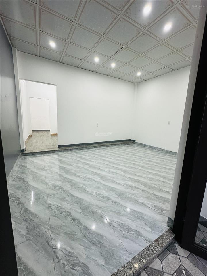 Nhà cấp 4 kiệt k183/.. tôn đản . dt 60m2 ngang 5m , hướng đông nam , công năng 1 phòng ngủ ,