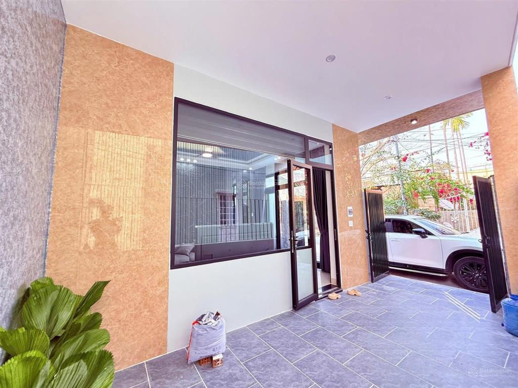 Nhà 3 tầng 3 mê kiểu villa 3 mặt kiệt tôn đản  ô tô đậu  cách trường tiểu học 40m 