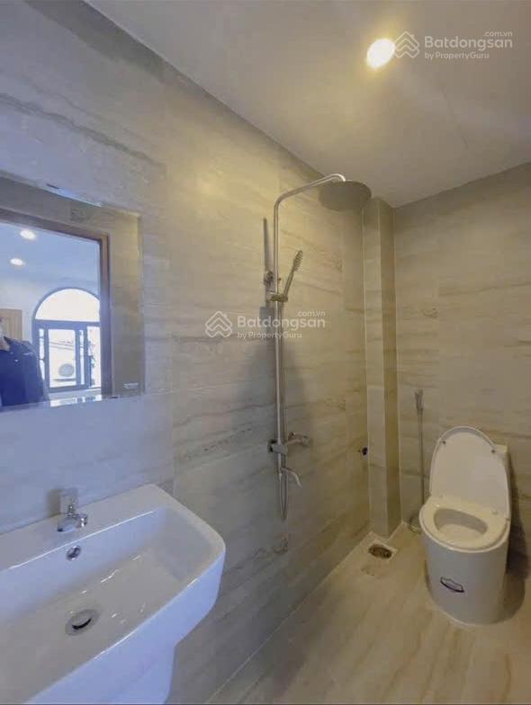 Nhà gác đúc kiệt phạm nhữ tăng . thanh khê
 diện tích 50m2 , 2 phòng ngủ ,  gia 3.050 tỏi