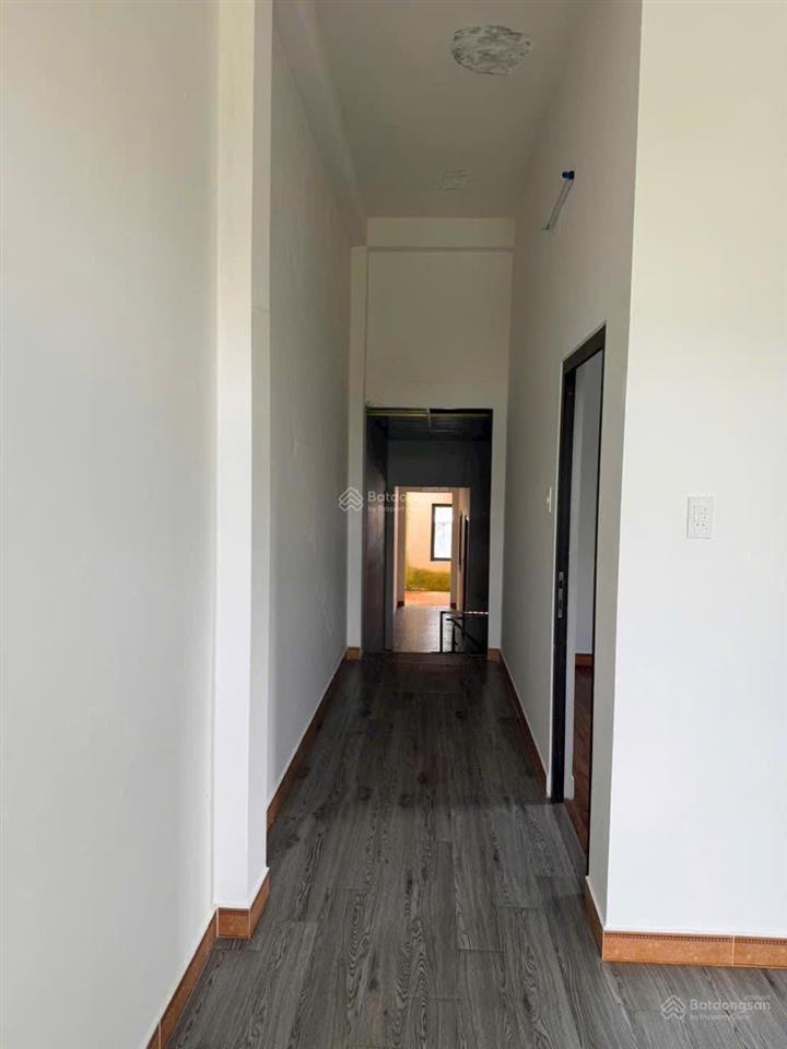 Nhà 2 tầng đường 7m5 trịnh khắc lập, sát mikazuki. gần biển nguyễn tất thành