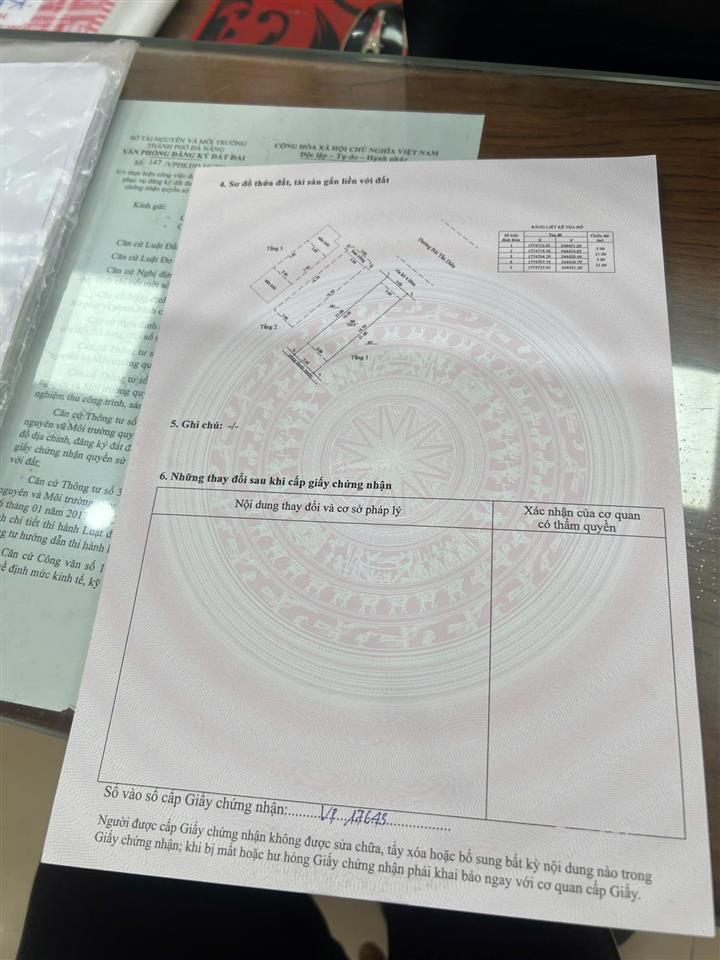 Nhà 3 tầng 3 mê full nội thất đường bùi tấn diên .  diện tích đất  105m  dtsd 270m2