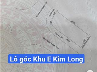 Góc 2 mặt đường 7m5 hoà phú 29 , trục thông nguyễn sinh sắc . vị trí vip . dt 150m2 ngang 7m5 .