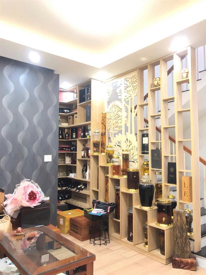 Nhà 3 tầng mặt tiền đường lê lợi , hải châu  dt 85m ( ngang 4m85 nở hậu 5m8 )