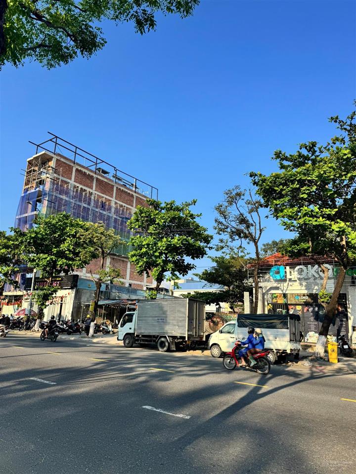 Cặp đất đường trần hưng đạo . sơn trà  dt 250m2 ngang 10m