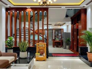 Nhà 4 tầng mê lệch đường 7m5 hoà phú 9 .  dt 90m2 ngang 5m hướng tây bắc