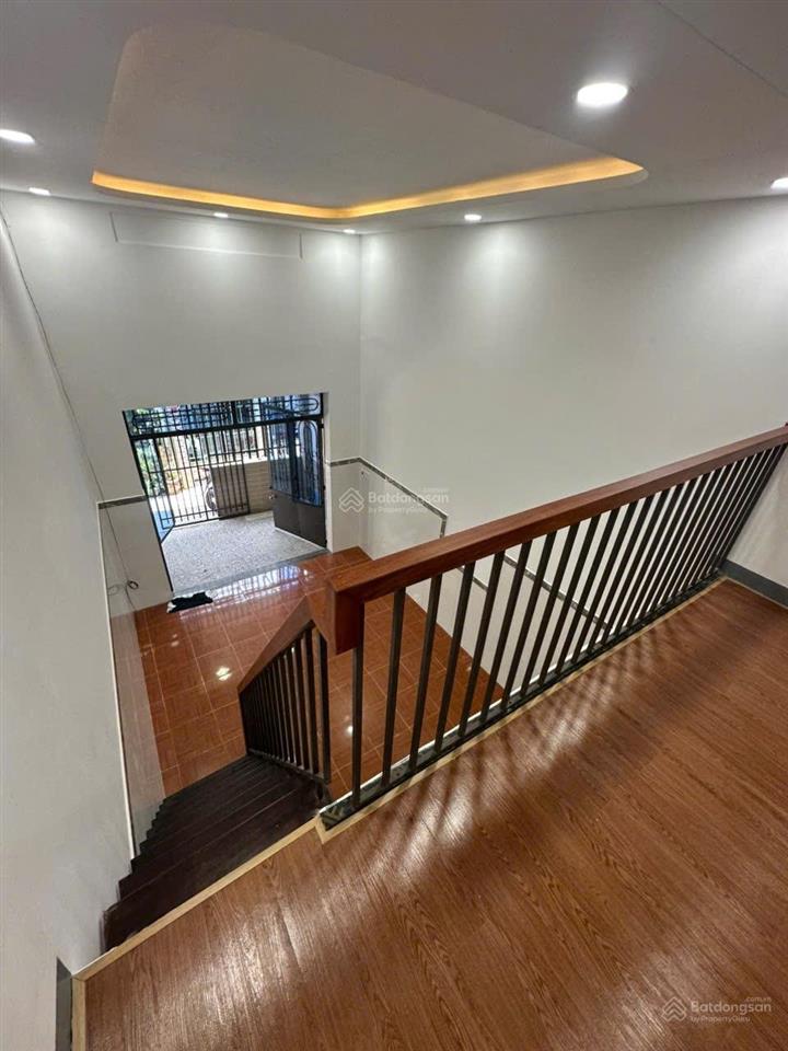 Nhà kiệt k266/.. trường chinh  dt 55m2 , gác gỗ, 3p ngủ, đầy đủ công năng
 zá 3 tỏi tl.