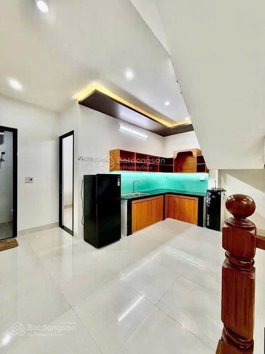 Nhà 2 tầng kiệt oto k222/.. tô hiệu . cách đường 50m. dt 60m2 ngang 5m nhà y hình ,
