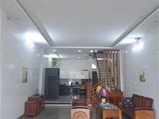 Nhà 2 tầng 2 mê mặt tiền hoàng thị loan. dt 100m2 ngang 5m. giá gả nhanh 10,x tỷ
