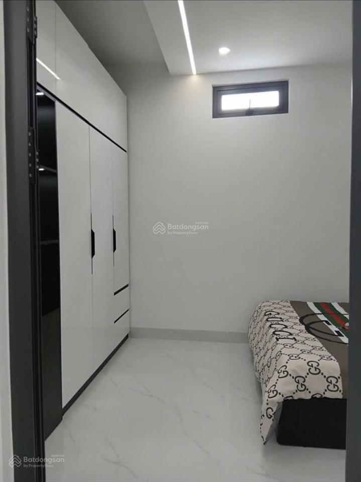 Nhà 3 tầng kiệt nguyễn phước nguyên .
 dt 56m2 ngang 5m hướng tây nam