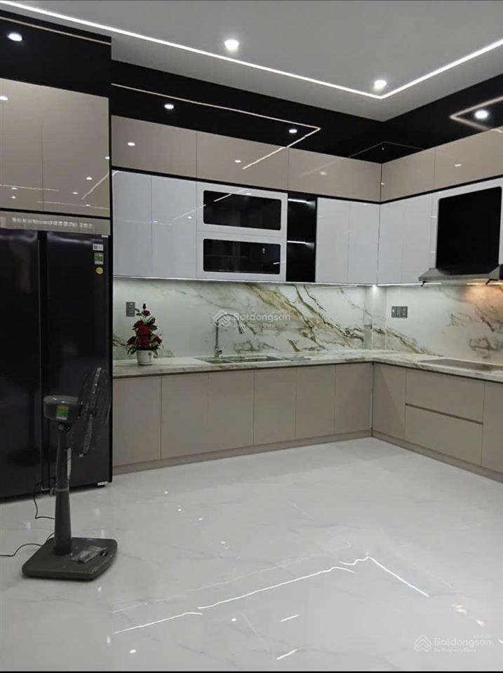 Nhà 3 tầng kiệt nguyễn phước nguyên .
 dt 56m2 ngang 5m hướng tây nam