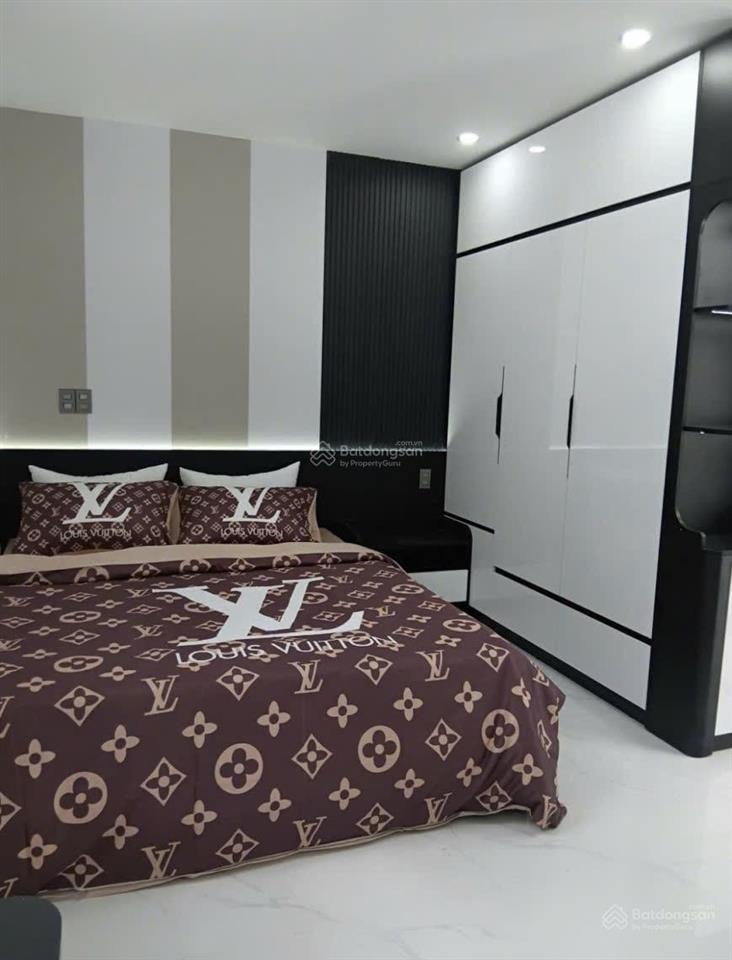 Nhà 3 tầng kiệt nguyễn phước nguyên .
 dt 56m2 ngang 5m hướng tây nam