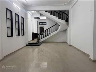 Nhà 4 tầng đường 7m5 hàn thuyên . hải châu . đà nẵng . dt 77m2 ngang 5m . gia zẻ 9t8 tỏi