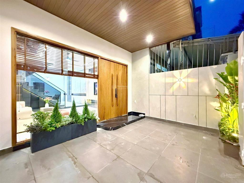 Nhà 2 tầng 2 mê mặt tiền hòa minh 19  diện tích đất 90m ngang 5m