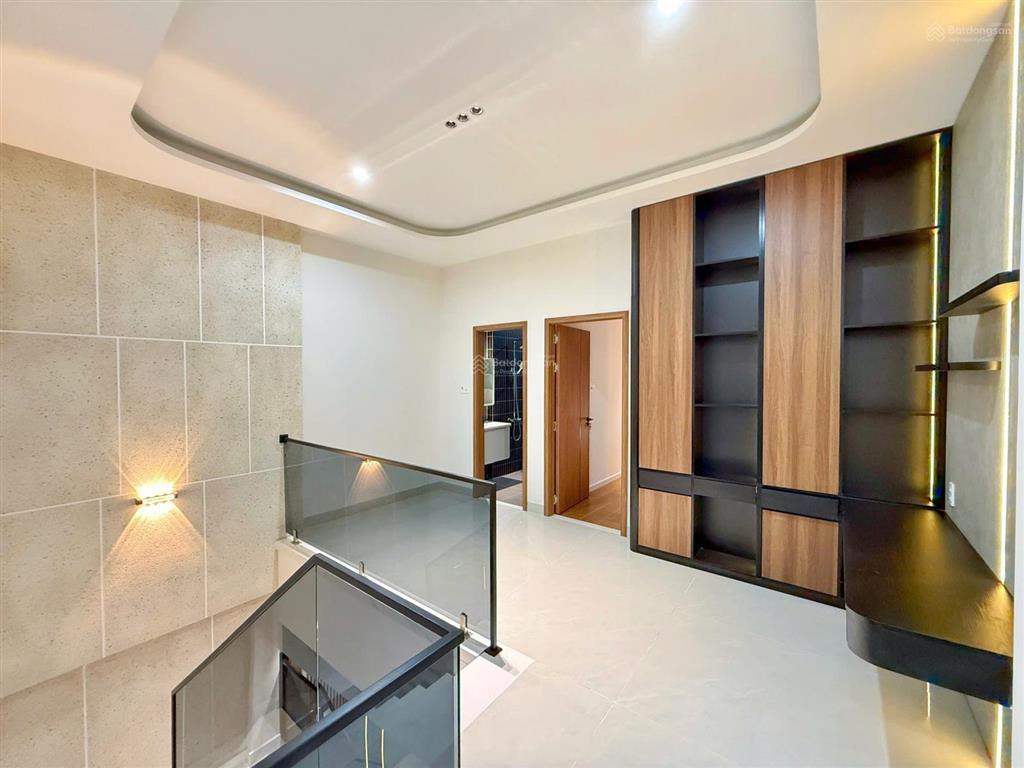 Nhà 2 tầng 2 mê mặt tiền hòa minh 19  diện tích đất 90m ngang 5m