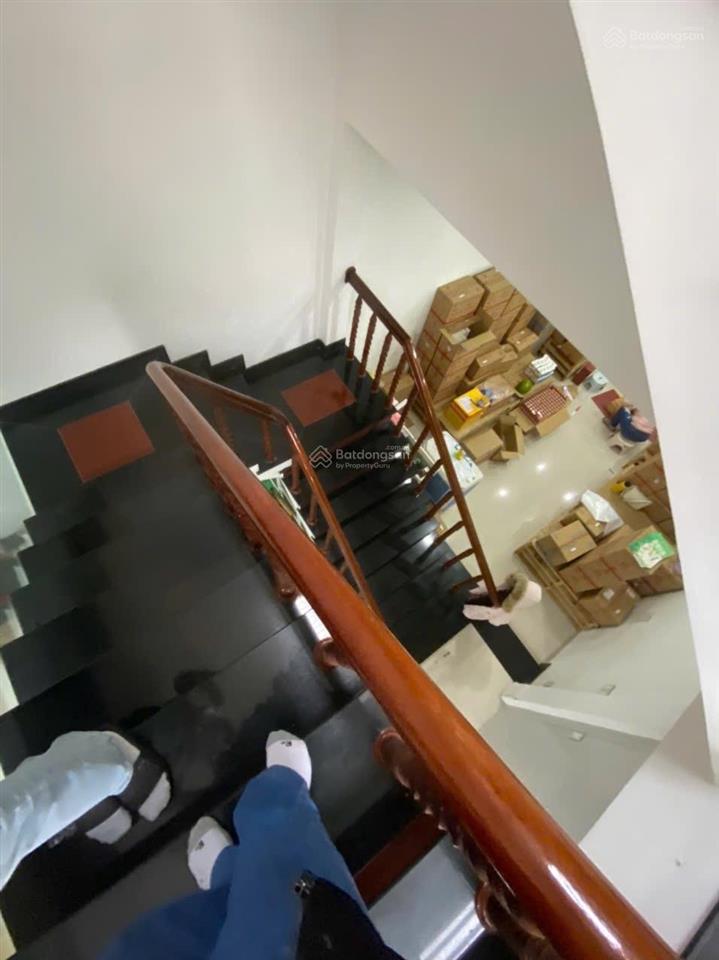 Nhà 3 tầng mặt tiền đường thanh hải. hải châu. trung tâm thành phố. dt 76m²