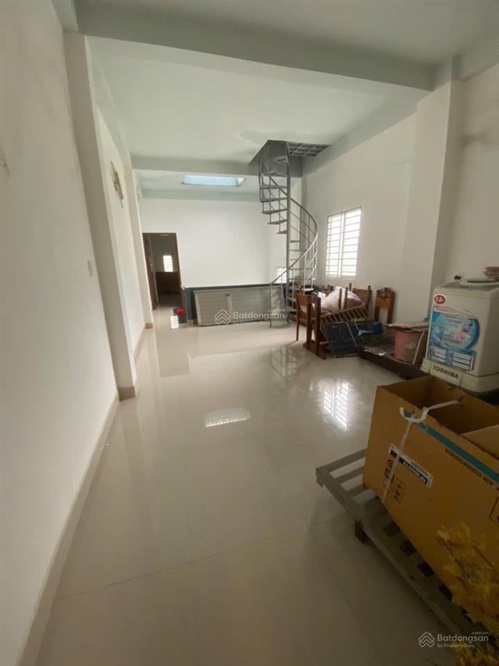Nhà 3 tầng mặt tiền đường thanh hải. hải châu. trung tâm thành phố. dt 76m²