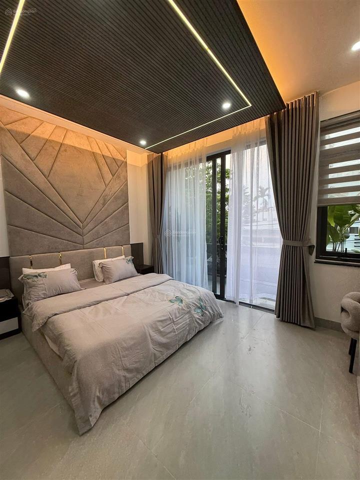 Nhà 3 tầng 3 mê full nội thất nhánh trần cao vân  thanh khê  đường 5.5m lề 3m kẹp cống