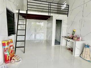 Dãy trọ 4 phòng mới đường lê sao. khu đô thị phước lý  dt 91m2 ngang 5m  hướng đông nam