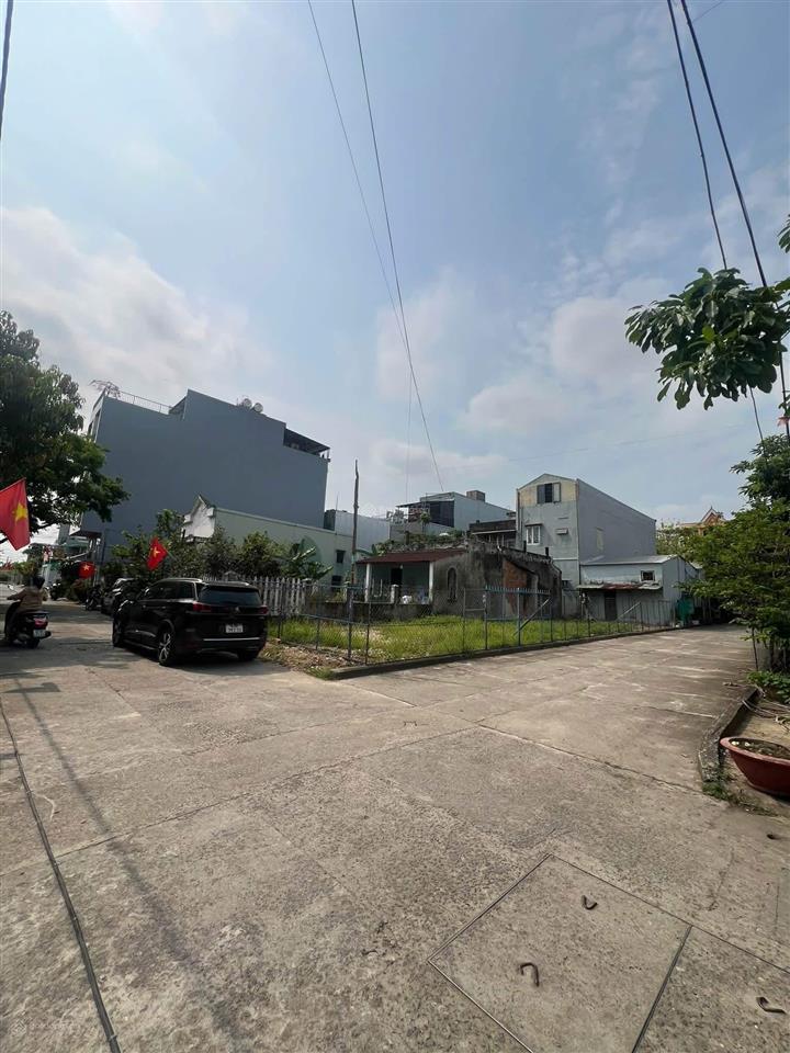 Đất 2 mặt kiệt ô tô k130/ phan văn định. gần biển nguyễn tất thành. dt 141m2 ngang 6m.