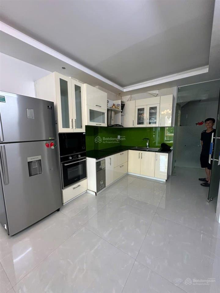 Nhà 4 tầng đường điện biên phủ, gần lê duẩn, lý thái tổ. vị trí kinh doanh. giá 11,5 tỷ.