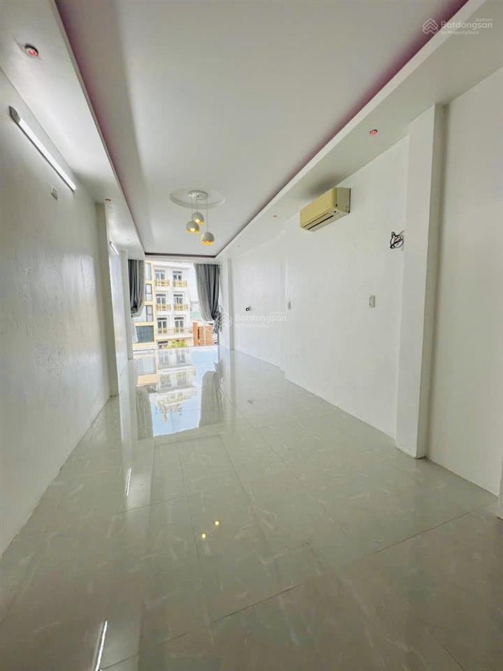 Nhà 4 tầng đường điện biên phủ, gần lê duẩn, lý thái tổ. vị trí kinh doanh. giá 11,5 tỷ.