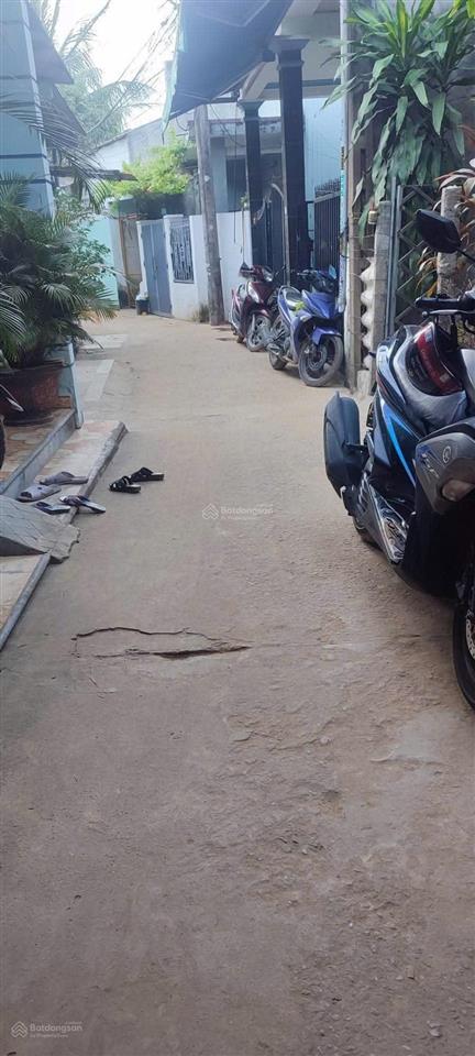Nhà cấp 4 gác lửng kiệt gần nguyễn chánh khu hoàng thị loan nối dài.