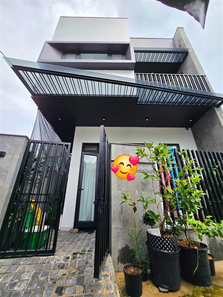 Nhà 2 tầng 2 mê. kiệt k24/ ngô chân lưu. kiệt trước nhà 4m. nhà chính chủ xây ở tâm huyết