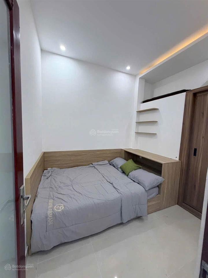 Nhà 2 mặt kiệt nguyễn công hoan, phường an khê. lên số nhà k273/.. kiệt ô tô 5m sát đường chính