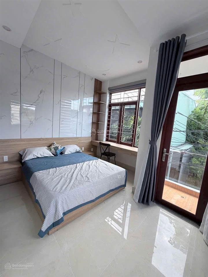 Nhà 2 mặt kiệt nguyễn công hoan, phường an khê. lên số nhà k273/.. kiệt ô tô 5m sát đường chính