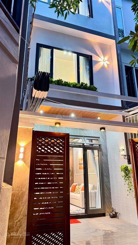 Nhà 3 tầng 3 mê kiệt k123/.. cù chính lan. thanh khê. dt 62m2, hướng đông nam