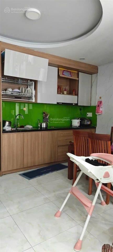 Nhà gác lửng kiệt 3m nguyễn chánh. gần biển nguyễn tất thành. dt 60m2 ngang 5m vuông vứt,