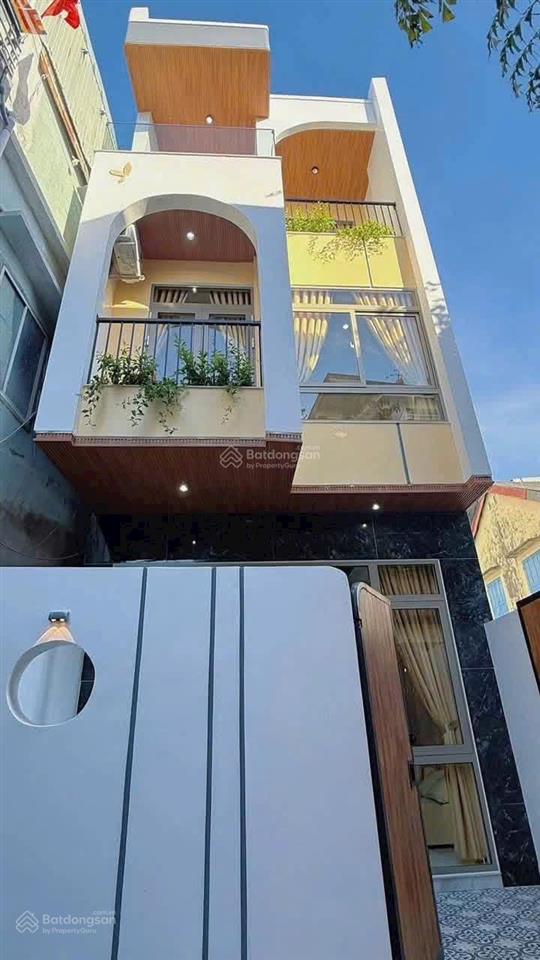 Nhà 3 tầng, hồ bơi, kiệt 112 trần cao vân, vị trí kinh doanh nhà kiểu villa mini,