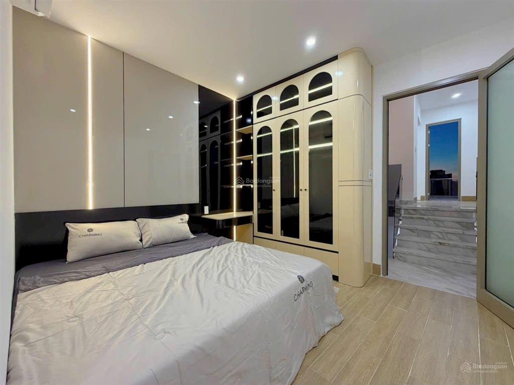 Nhà 3 tầng, hồ bơi, kiệt 112 trần cao vân, vị trí kinh doanh nhà kiểu villa mini,