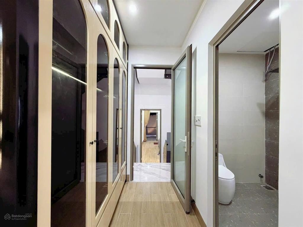 Nhà 3 tầng, hồ bơi, kiệt 112 trần cao vân, vị trí kinh doanh nhà kiểu villa mini,