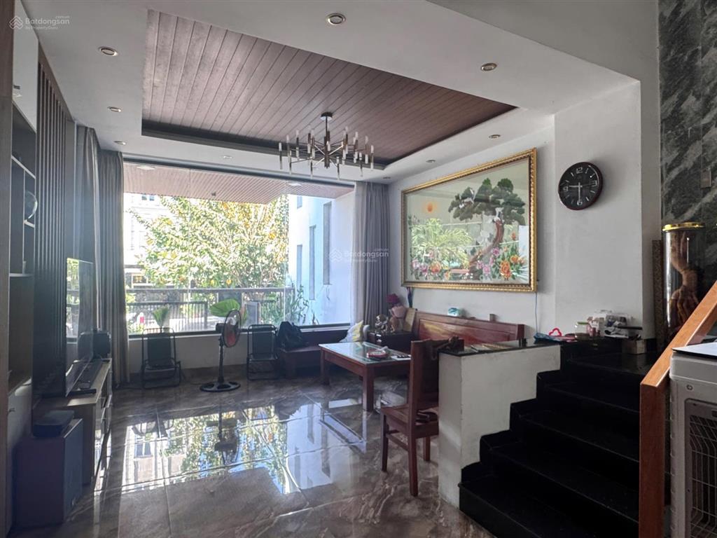 Biệt thự 3 tầng 2 mặt tiền đường an xuân, thanh khê, tp đà nẵng
 đường 10,5m vỉa hè 5m,