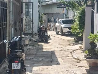 Đất kiệt 109 tô hiệu hay 23 ngô chân lưu vô cũng được. dt 110m2 ngang 5m, gả nhanh 3,x tỷ