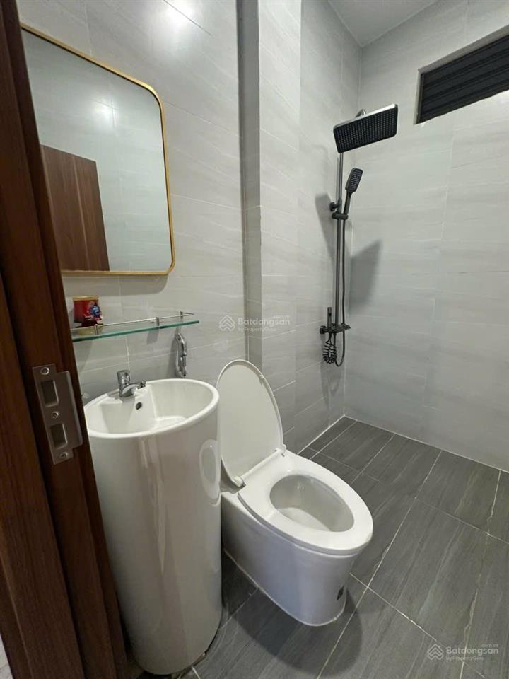 Nhà 3 tầng kiệt trần đình tri, gần biển nguyễn tất thành, dt 55m2 ngang 4m, nhà 3 phòng ngủ,
