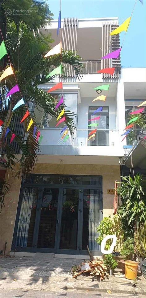 Nhà 3 tầng đường 5m5 hoà minh 14
 vị trí song song với kinh dương vương , giá rẻ