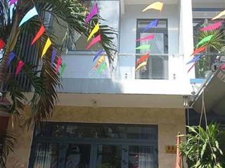 Nhà 3 tầng đường 5m5 hoà minh 14
 vị trí song song với kinh dương vương , giá rẻ