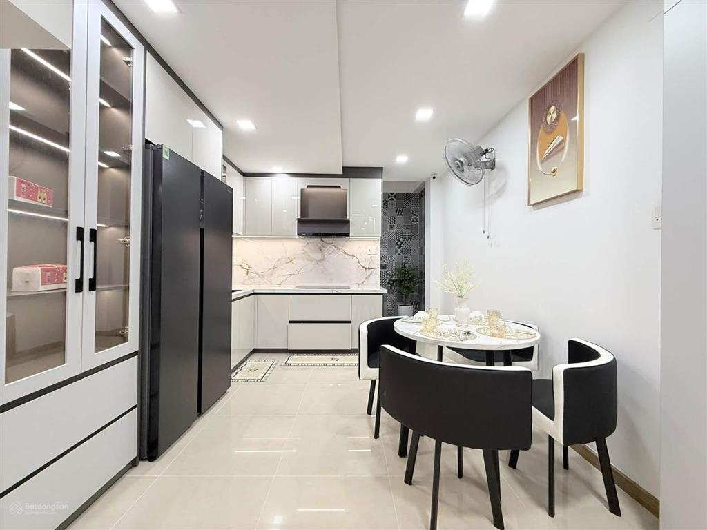 Nhà 3 tầng điện biên phủ kiệt ô tô gần đường cách đường điện biên phủ 50m, cách kiệt ô tô ch