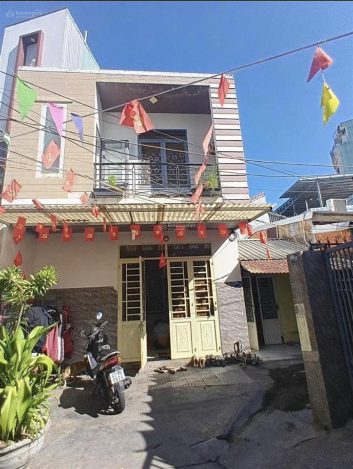 Nhà 2 tầng kiệt hồ tương  tặng nhà cấp 4 đang cho thuê. cách đường chính chỉ khoảng 45m