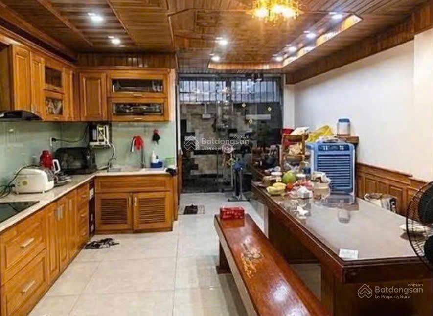 Chủ ngộp.. cần gả nhanh
nhà 4 tầng đường 7m5 thái thị bôi. vị trí kinh doanh  diện tích 85,