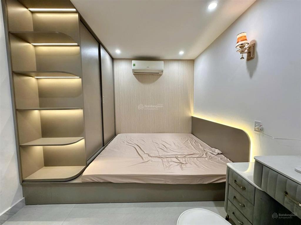 Nhà 2 tầng 3 mặt kiệt k395/.. hải phòng, vị trí trung tâm. cách đường 80m.