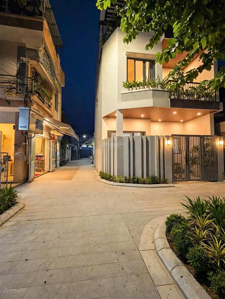 Nhà 3 tầng 2 mặt kiệt thanh khê, kiệt nguyễn văn huề thông mẹ nhu. kết cấu 3 tầng kiên cố