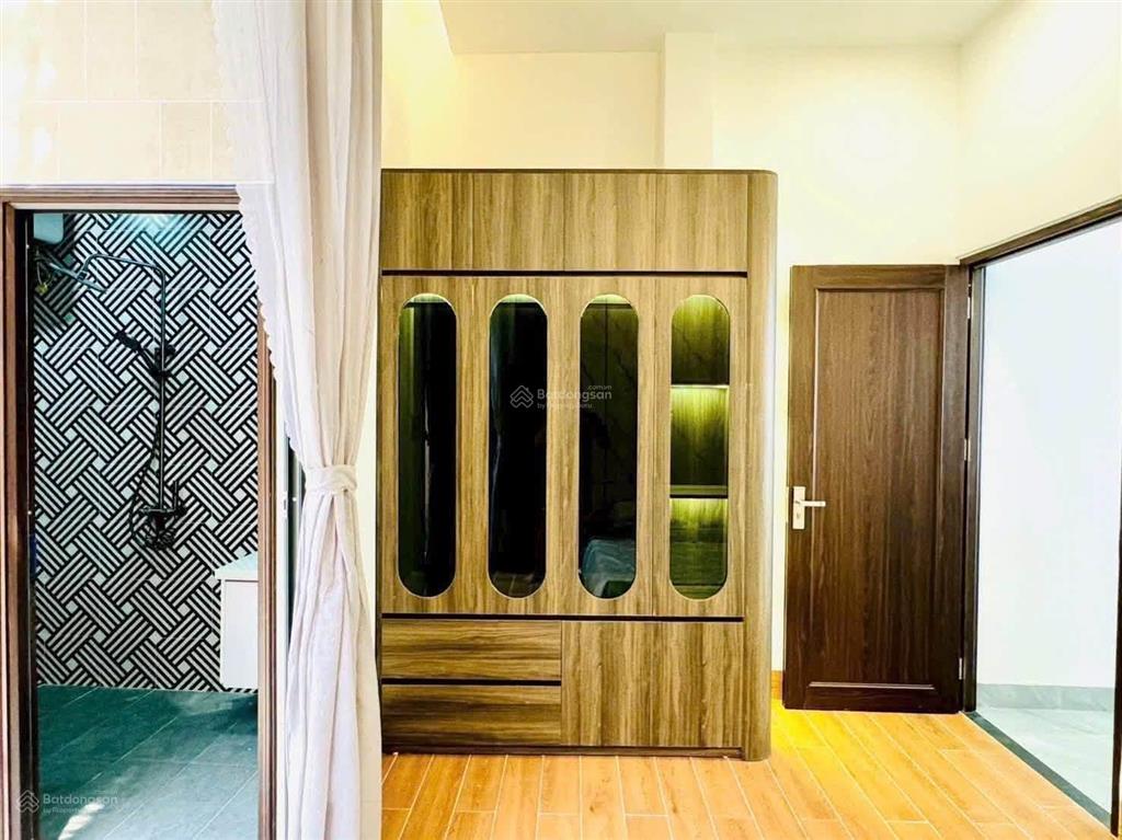 Nhà 3 mê 3 tầng kiệt phạm văn nghị cách đường 60m, kiệt gần 3m, sát nguyễn văn linh, gần sân bay