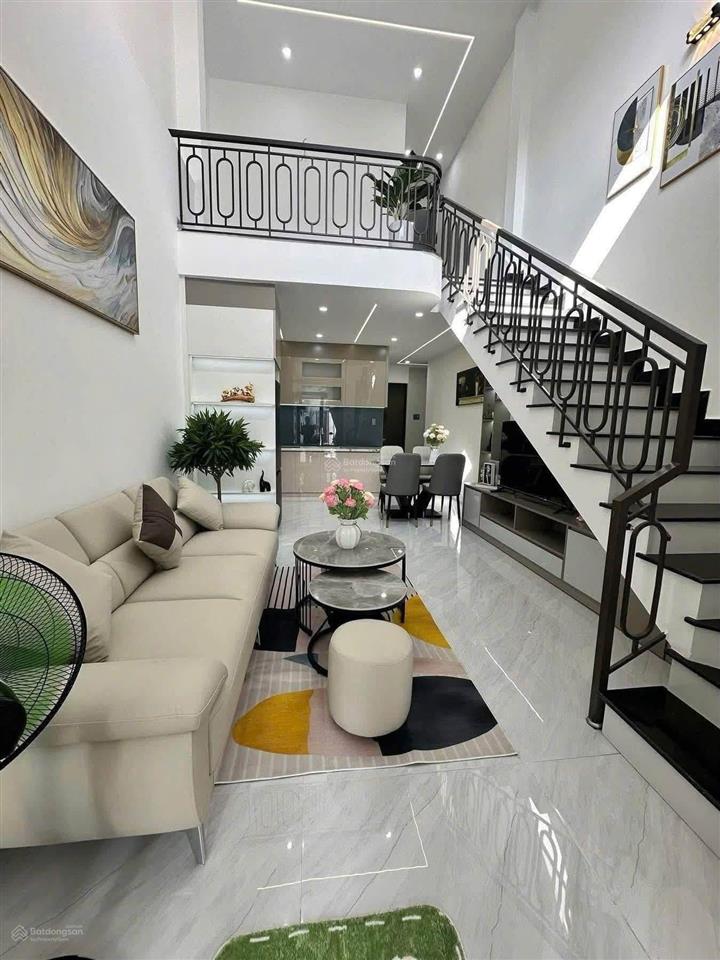 Nhà gác lửng đúc kiệt lê duẩn  thanh khê  tpđn.
dt 46m2 ngang 4m  nở hậu  dtsd 78m2