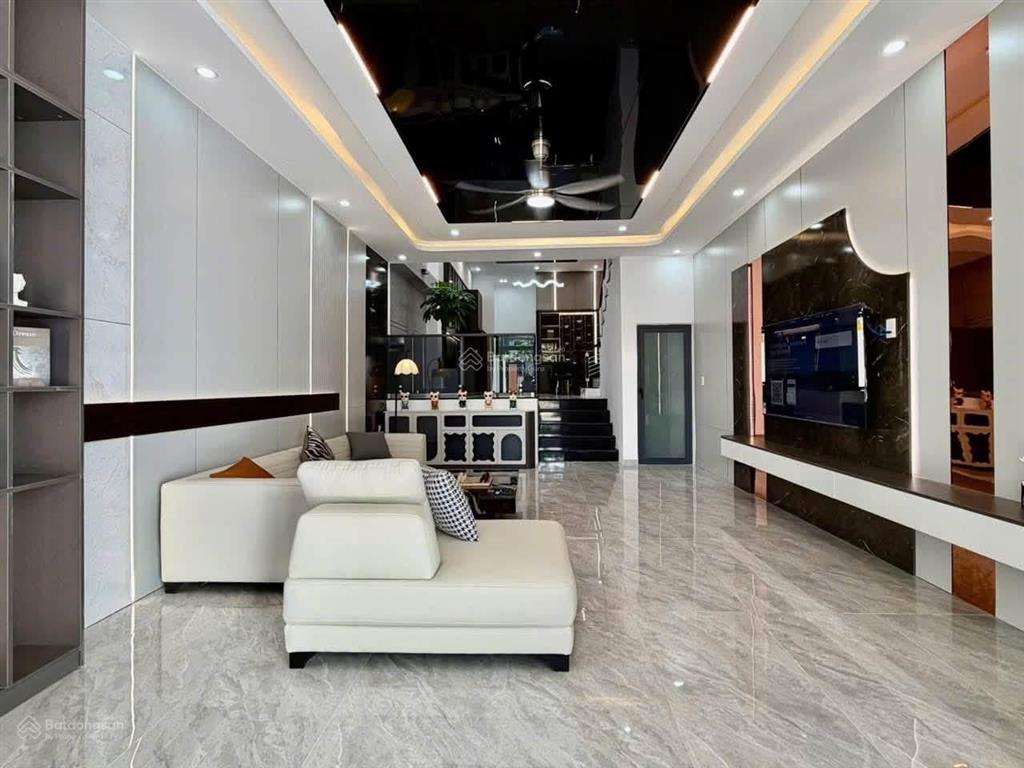 Nhà 3 tầng đường dũng sĩ thanh khê, thanh khê, nhà cách biển nguyễn tất thành 150m
